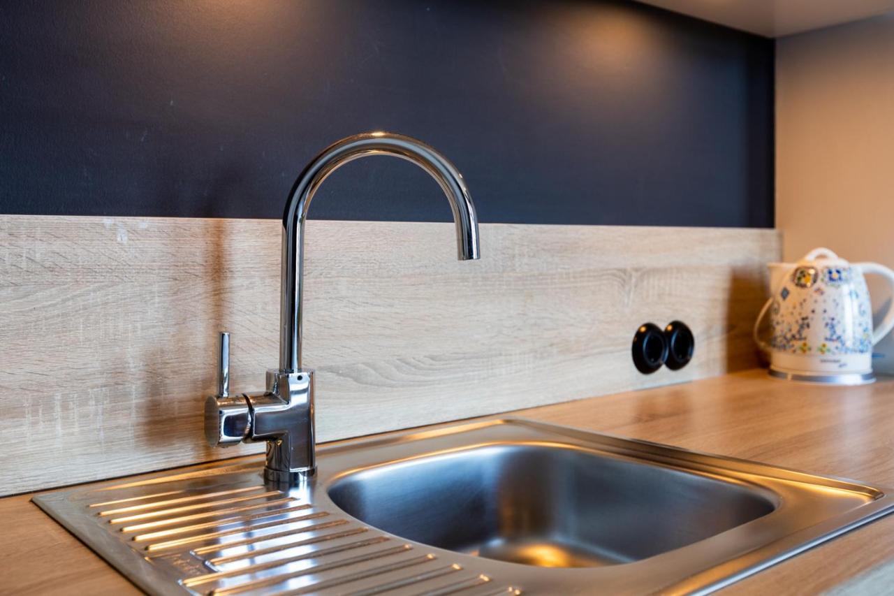 Stylish Studio In Perfect Location, 24H Reception Apartment Tallinn Exterior foto