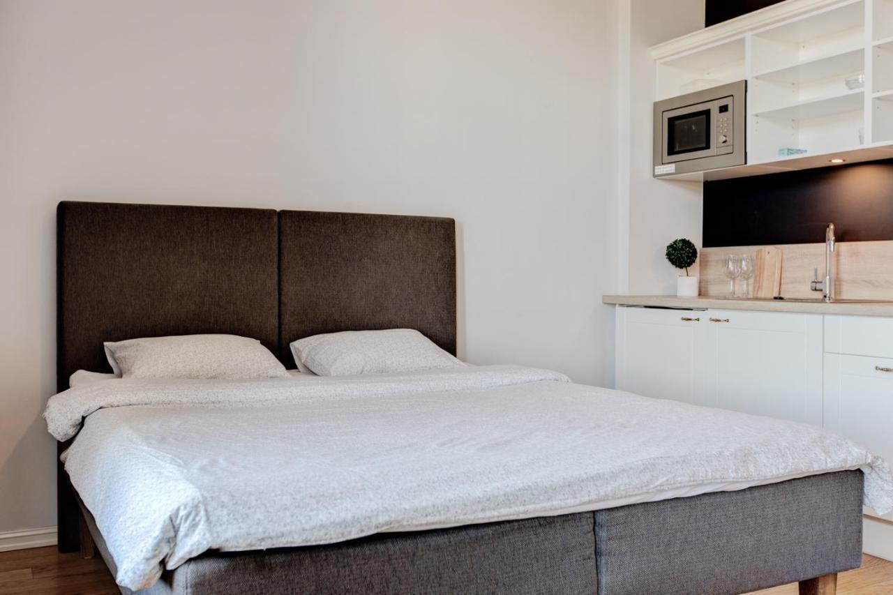Stylish Studio In Perfect Location, 24H Reception Apartment Tallinn Exterior foto